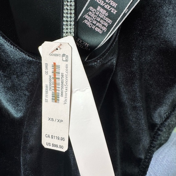 NWT VICTORIA’S SECRET Elegant Low Back Black Velvet Bodysuit (XS) - Picture 3 of 7